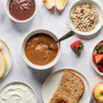 چطور کره بادام زمینی رو بخوریم؟